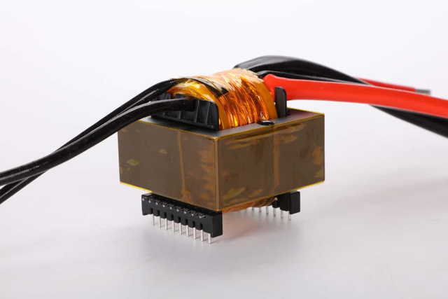 EE70 - Magnétique de puissance personnalisée pour le soudage de l'onduleur et les applications industrielles